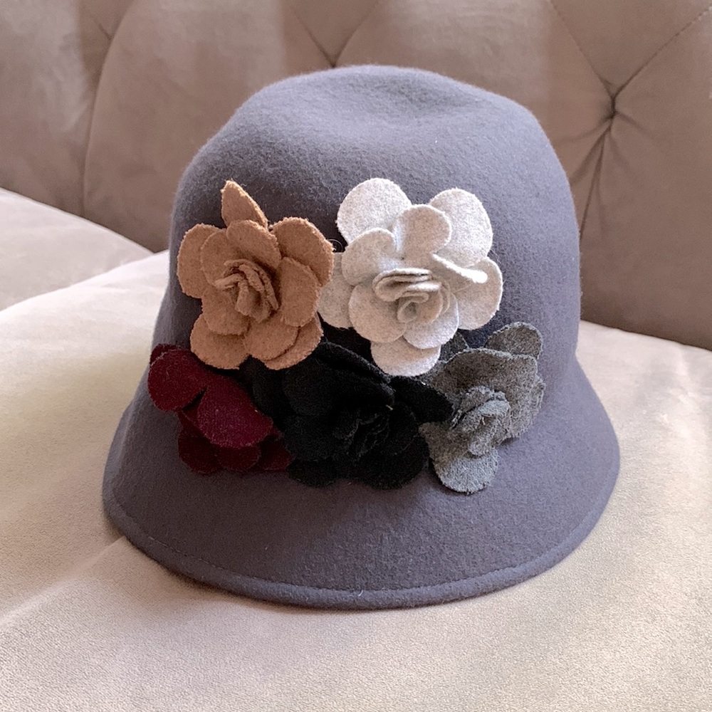 Gray Floral Felt Hat with Felt Flowers Fall Winter Colors